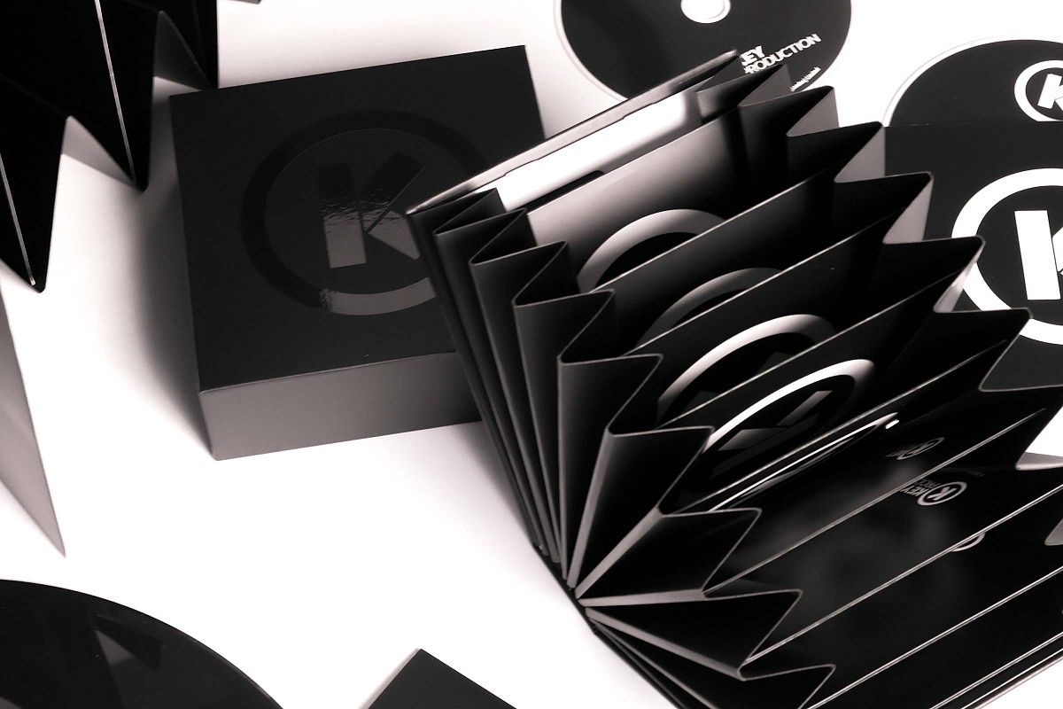 Fancentric Pack can accomodate up to ten CDs