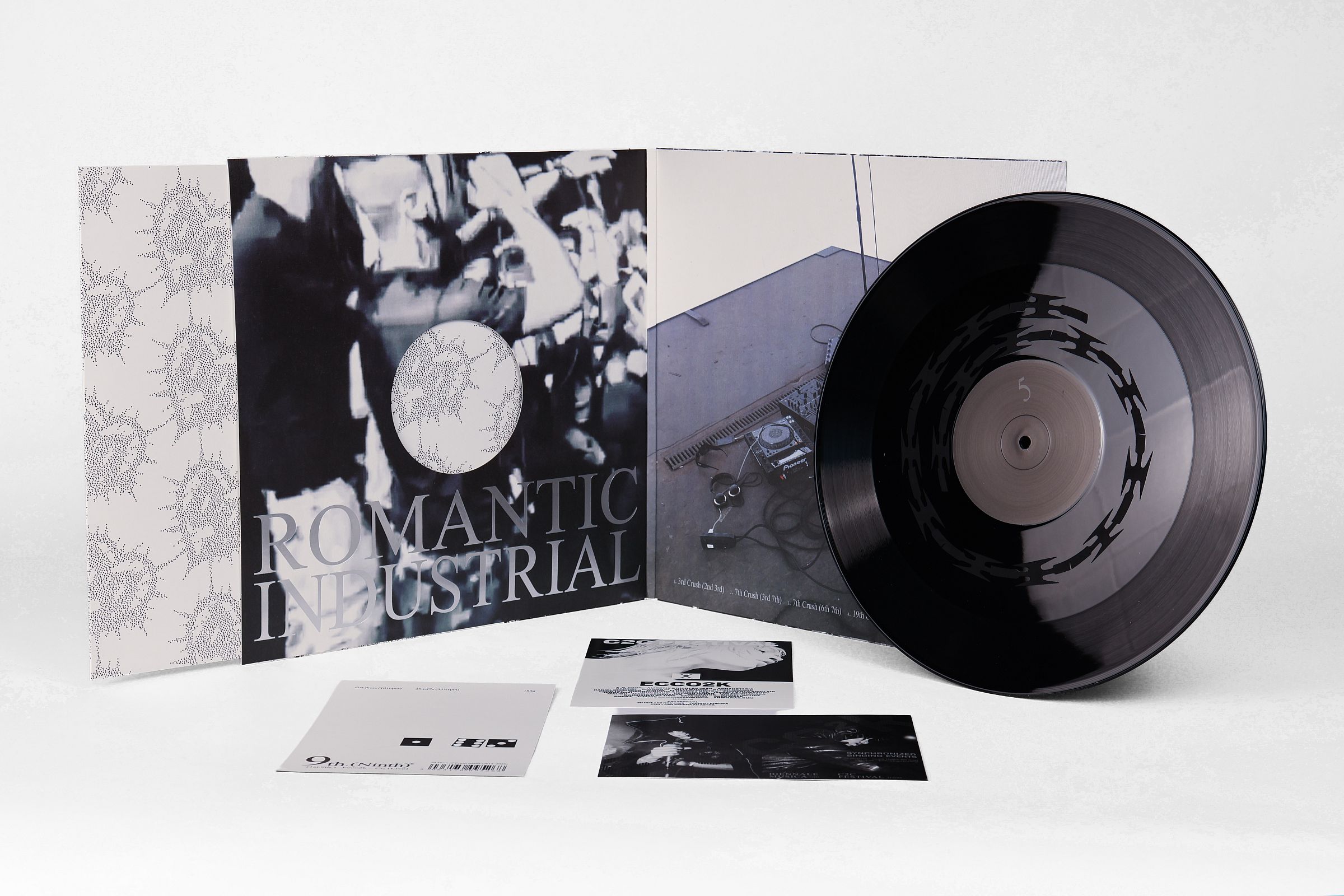 Shot of deconstructed Cr2 (Live) vinyl release by Ecco2k